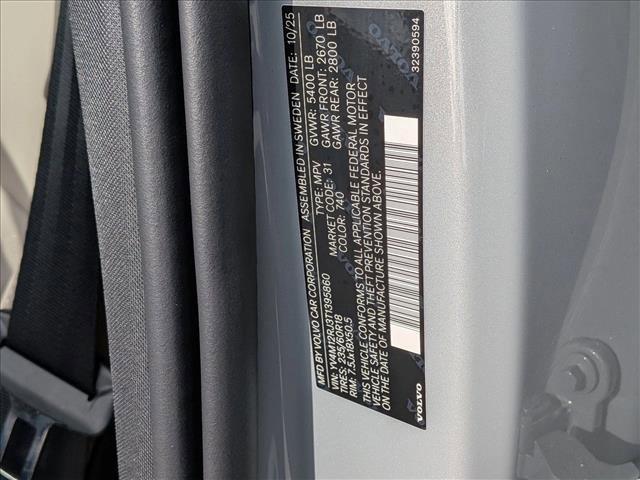 new 2026 Volvo XC60 car, priced at $50,205