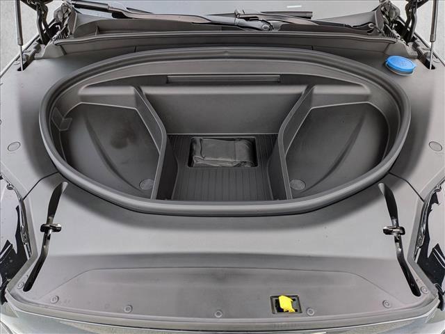 new 2025 Volvo EX90 car, priced at $66,397