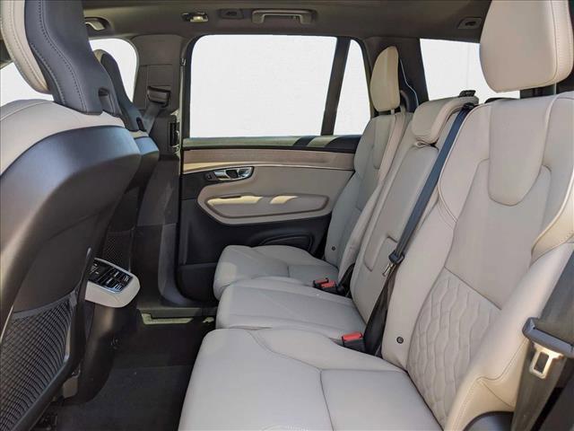 new 2025 Volvo XC90 car, priced at $59,997