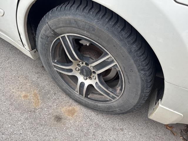 used 2009 Nissan Altima car, priced at $4,500