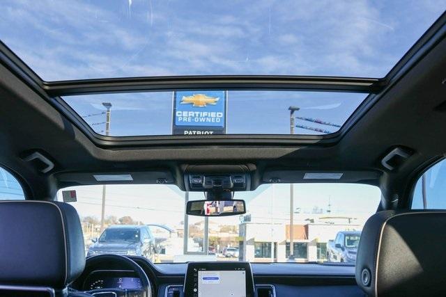 used 2022 GMC Yukon XL car, priced at $45,492