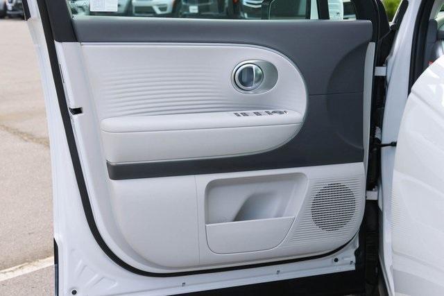 new 2026 Hyundai IONIQ 9 car, priced at $59,135