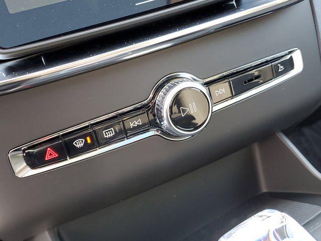 new 2026 Volvo XC90 car, priced at $71,825