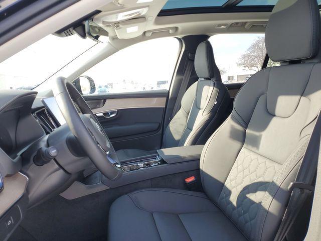 new 2026 Volvo XC90 car, priced at $71,825
