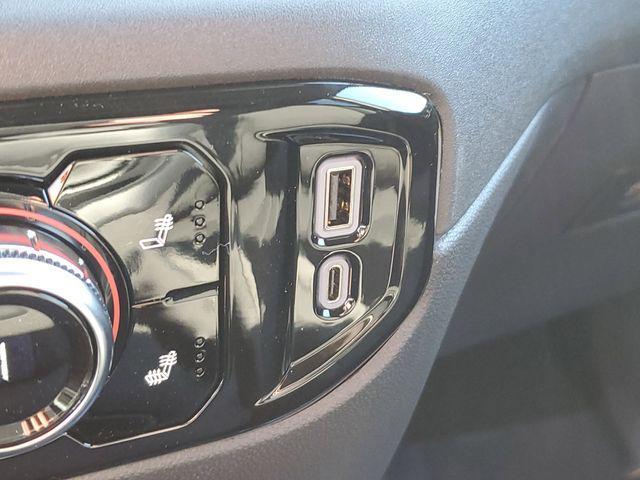 new 2026 GMC Sierra 1500 car, priced at $52,352