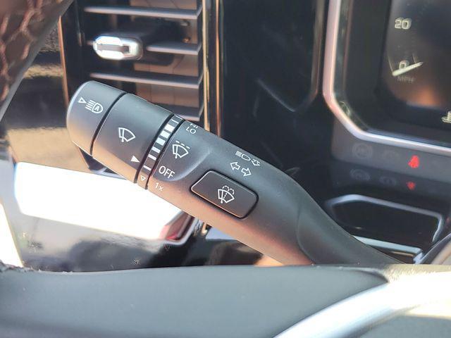 new 2026 GMC Sierra 1500 car, priced at $52,352