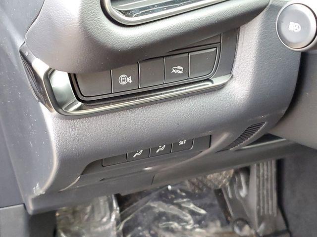 new 2025 Mazda CX-30 car