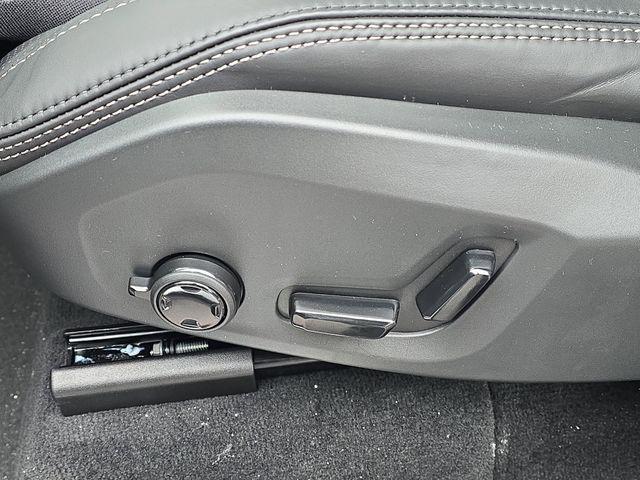 new 2026 Volvo XC90 car, priced at $75,950