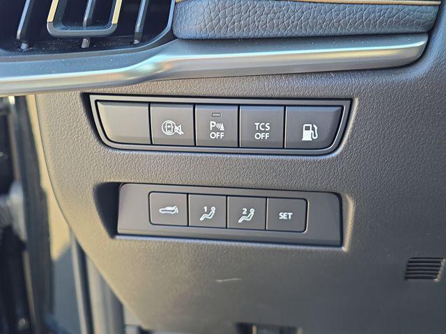 new 2025 Mazda CX-70 PHEV car, priced at $54,378