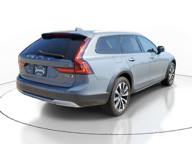 used 2021 Volvo V90 Cross Country car, priced at $30,000