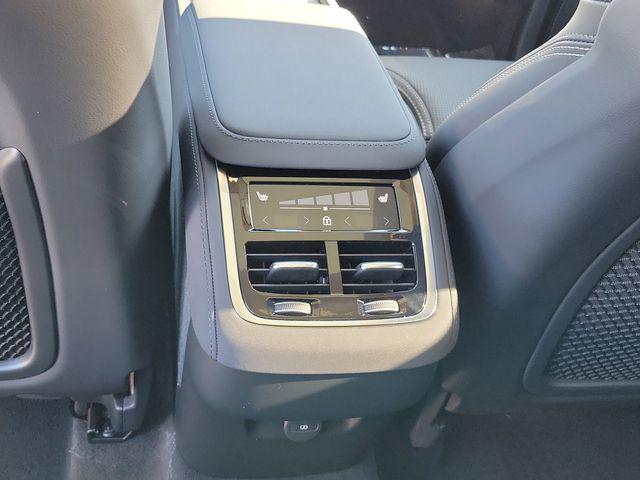 new 2026 Volvo XC90 car, priced at $75,155