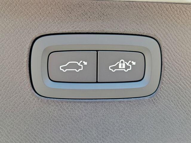 new 2026 Volvo XC90 car, priced at $75,155