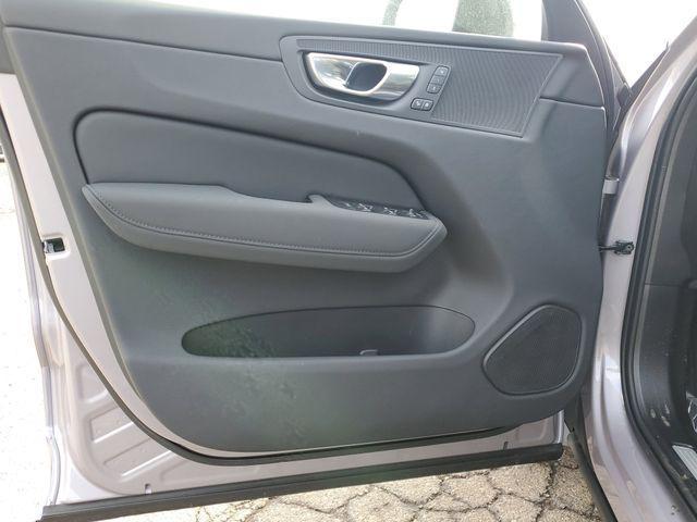 new 2026 Volvo XC60 car, priced at $58,105