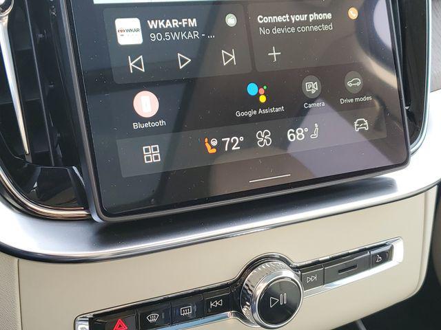 new 2026 Volvo XC90 Plug-In Hybrid car, priced at $85,625