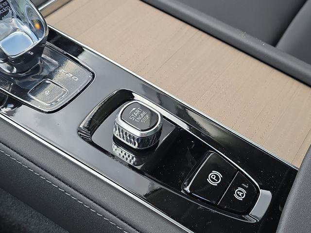 new 2026 Volvo XC90 car, priced at $71,825