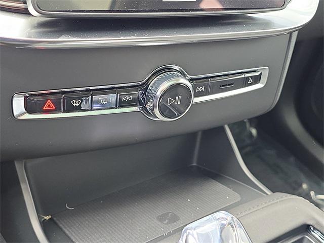 new 2026 Volvo XC90 car, priced at $71,825