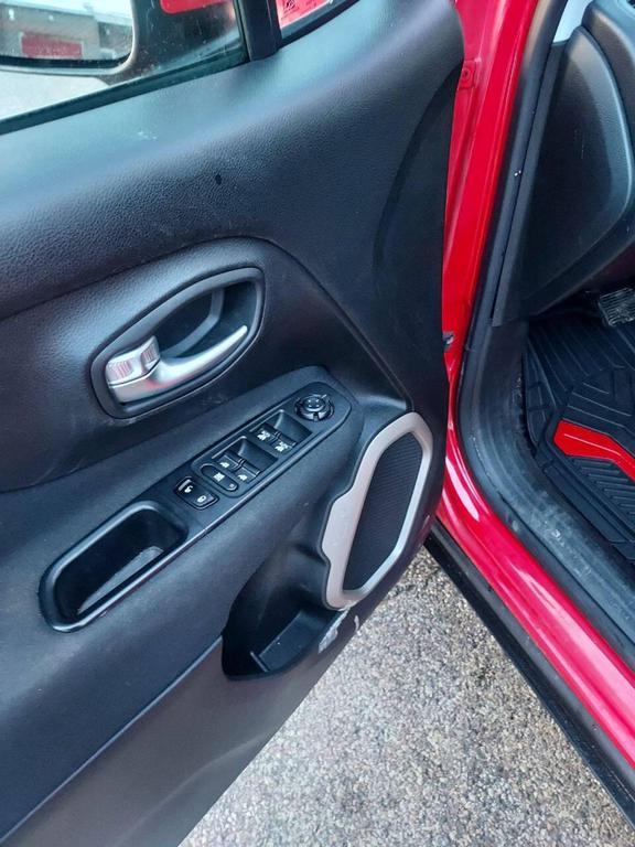 used 2015 Jeep Renegade car, priced at $4,995