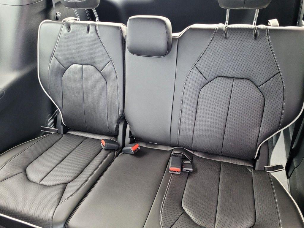 new 2026 Chrysler Pacifica car, priced at $46,727