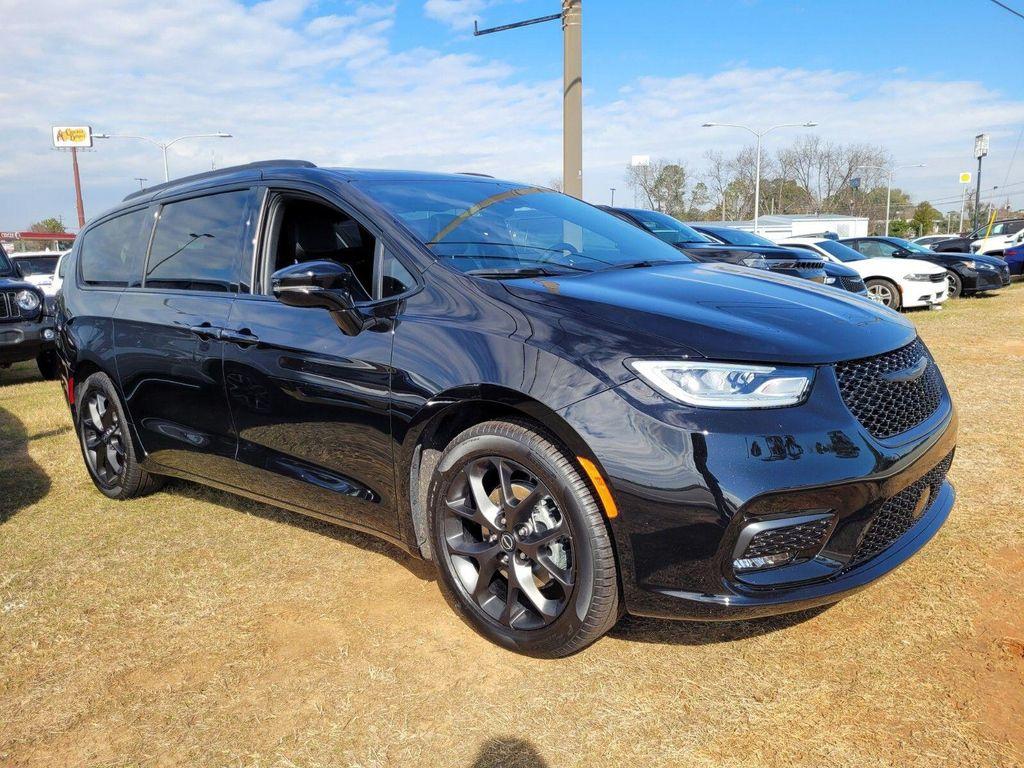 new 2026 Chrysler Pacifica car, priced at $50,350