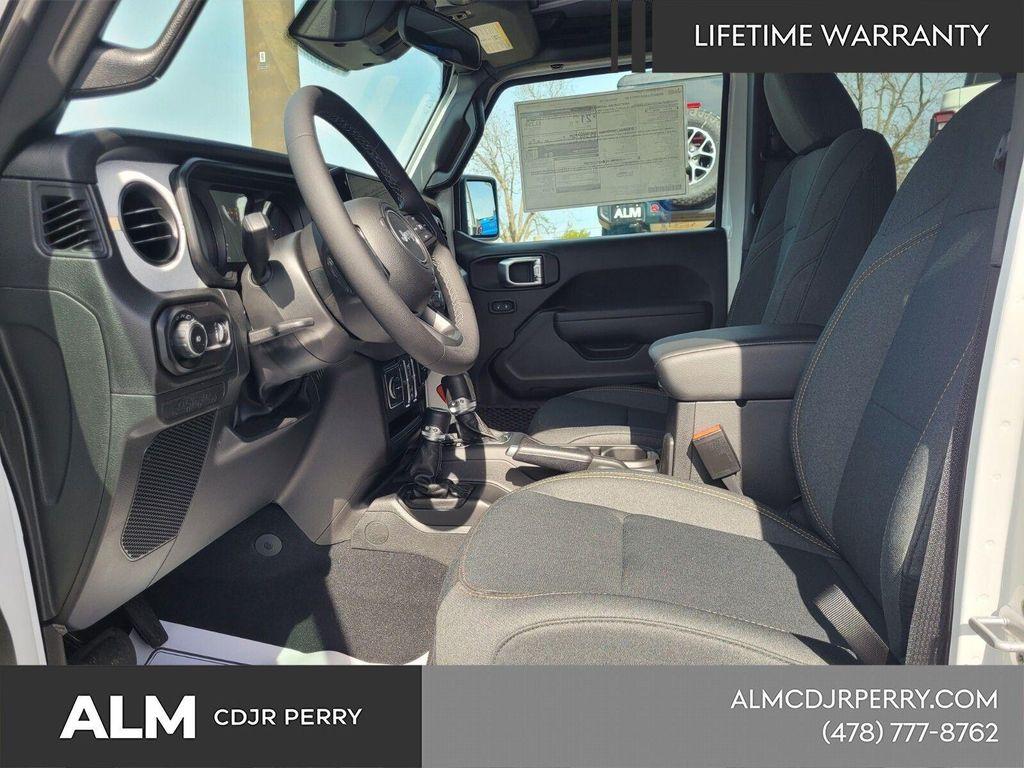 new 2026 Jeep Wrangler car, priced at $41,219