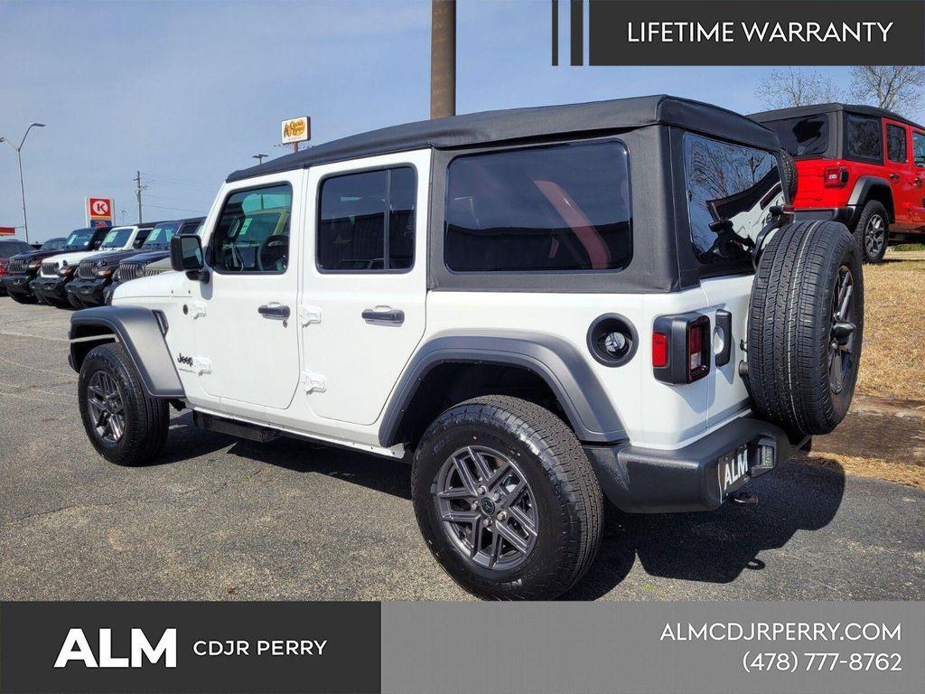new 2026 Jeep Wrangler car, priced at $41,219