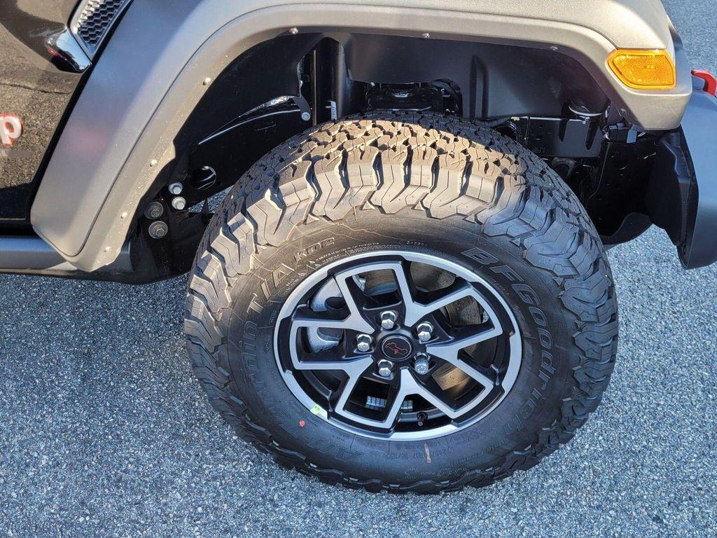 new 2026 Jeep Wrangler car, priced at $53,239