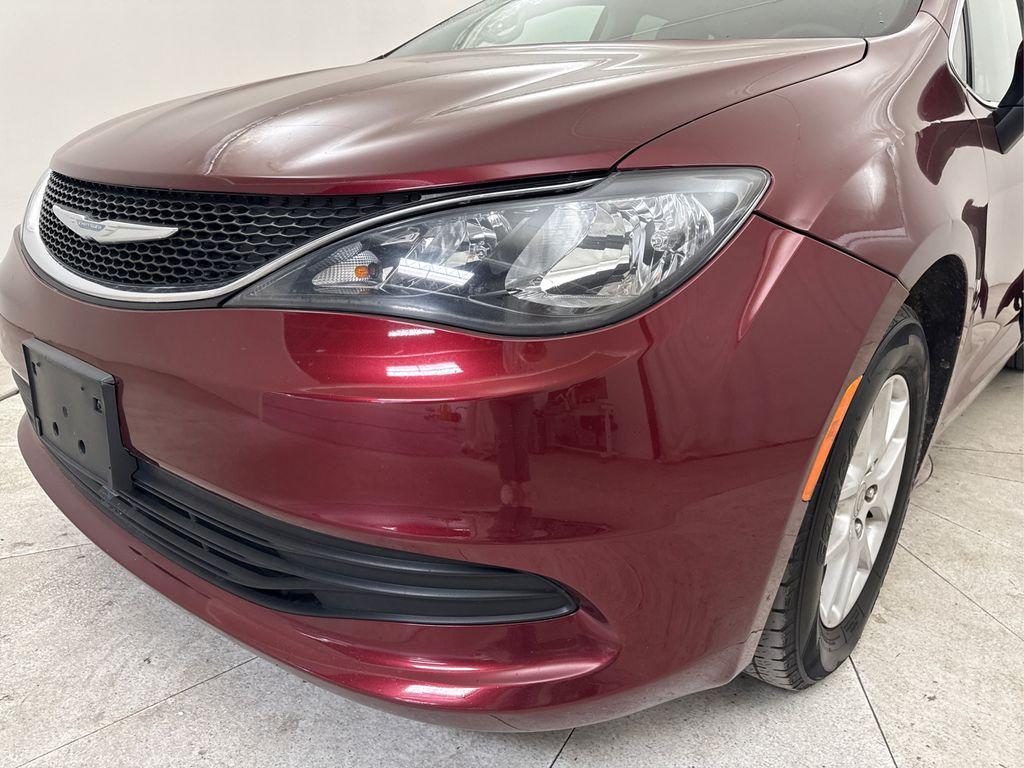 used 2018 Chrysler Pacifica car, priced at $7,991