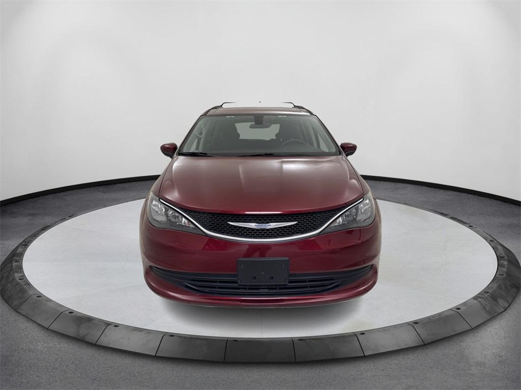 used 2018 Chrysler Pacifica car, priced at $8,491