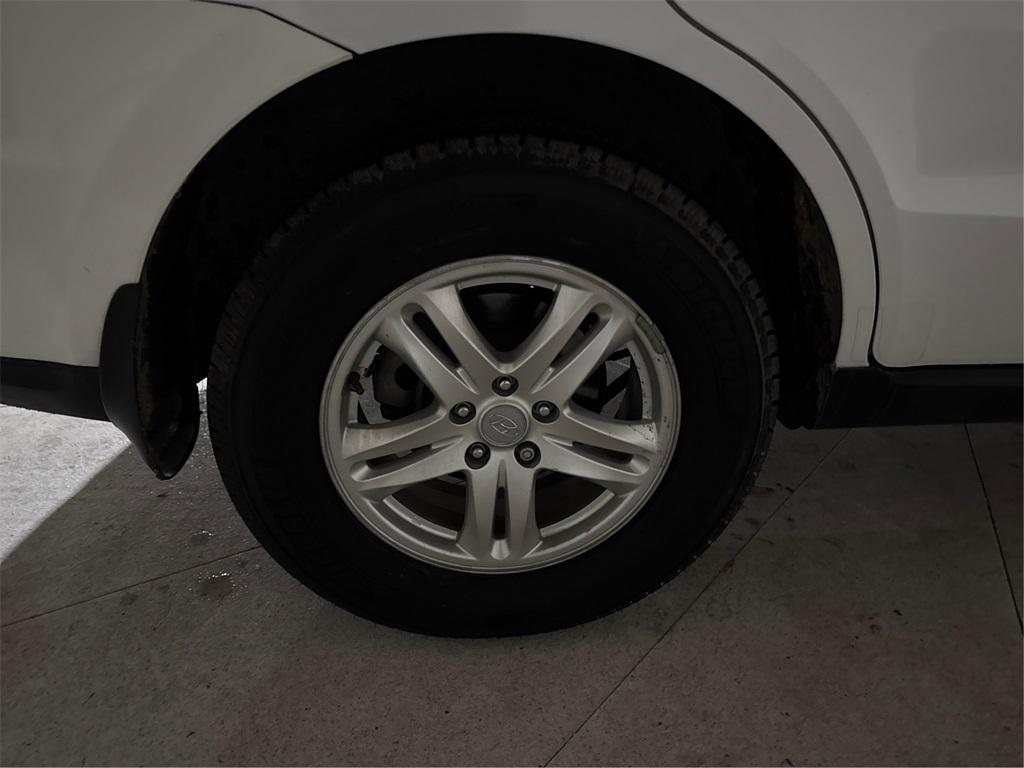 used 2012 Hyundai Santa Fe car, priced at $7,391