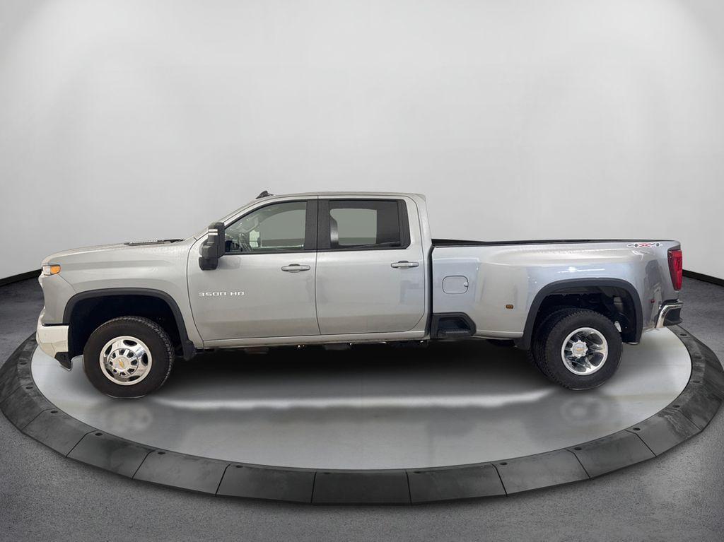 used 2025 Chevrolet Silverado 3500 car, priced at $49,791