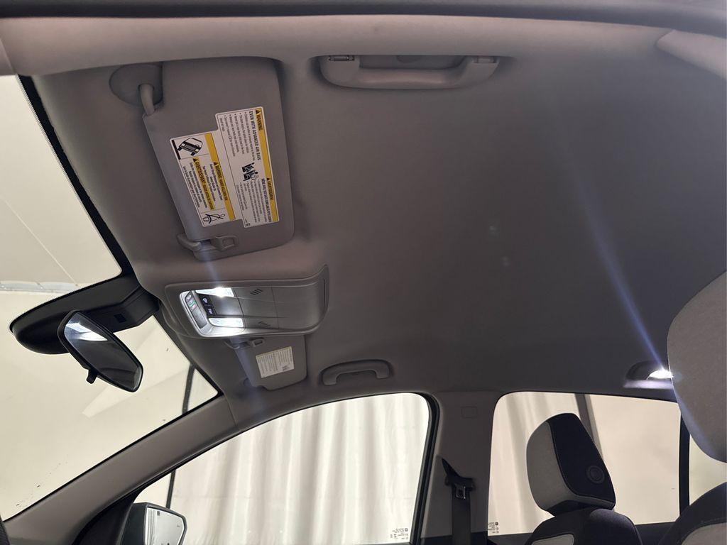 used 2024 Chevrolet Equinox car, priced at $17,991