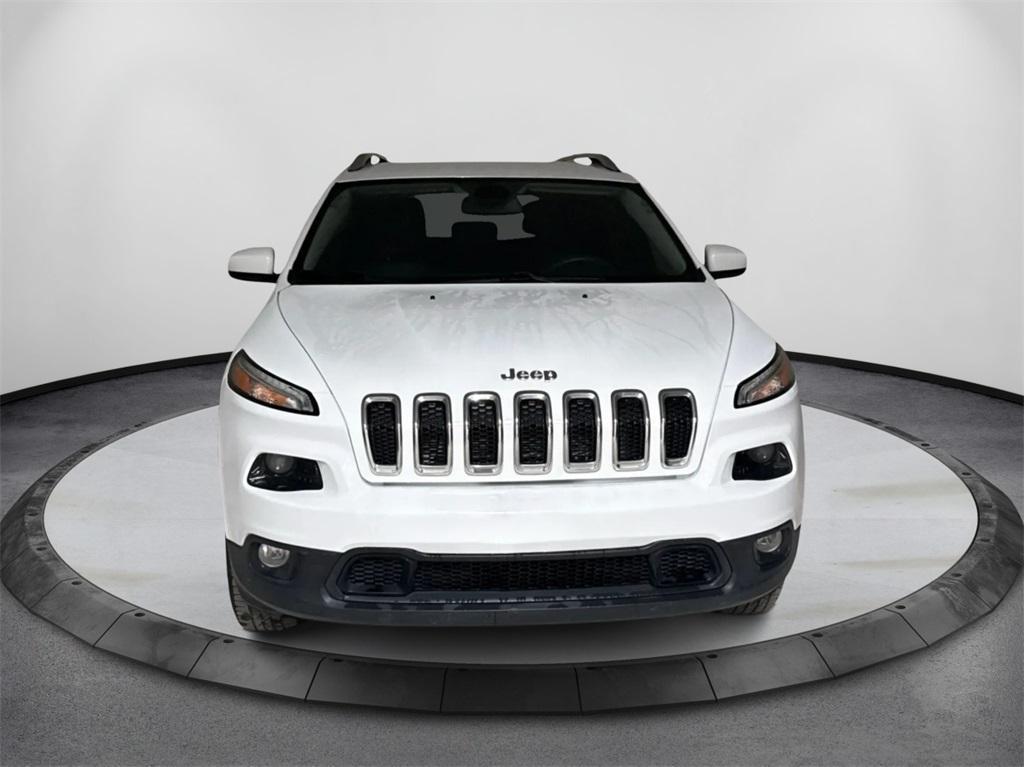 used 2018 Jeep Cherokee car, priced at $11,791