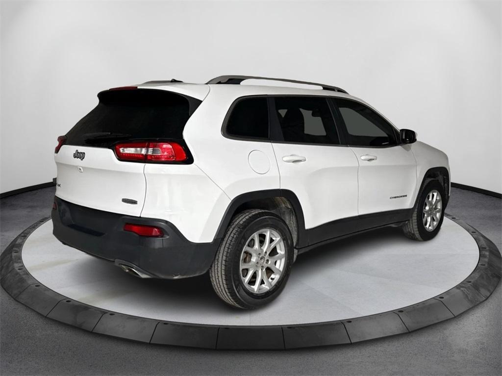 used 2018 Jeep Cherokee car, priced at $11,791