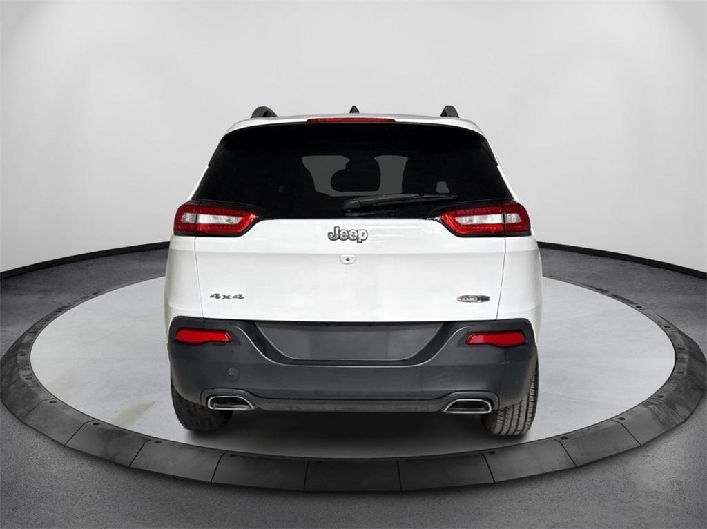 used 2018 Jeep Cherokee car, priced at $11,791