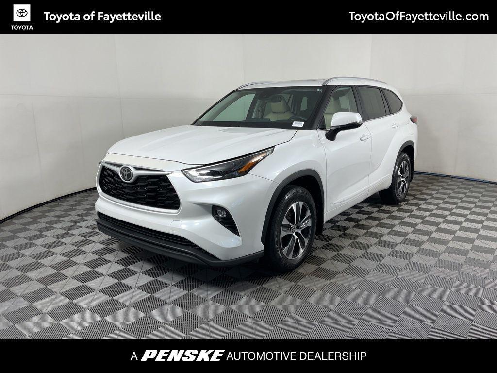 used 2023 Toyota Highlander car, priced at $37,770