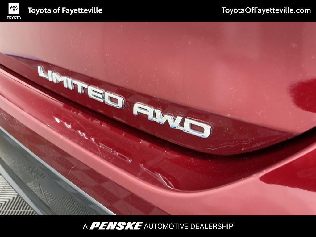 used 2021 Toyota Highlander car, priced at $35,680