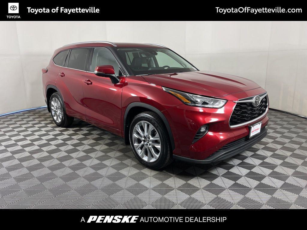 used 2021 Toyota Highlander car, priced at $35,680