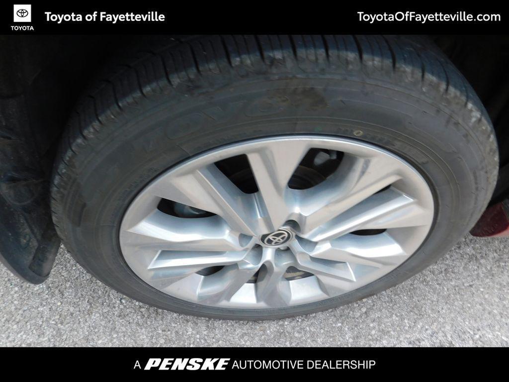 used 2021 Toyota Highlander car, priced at $35,690