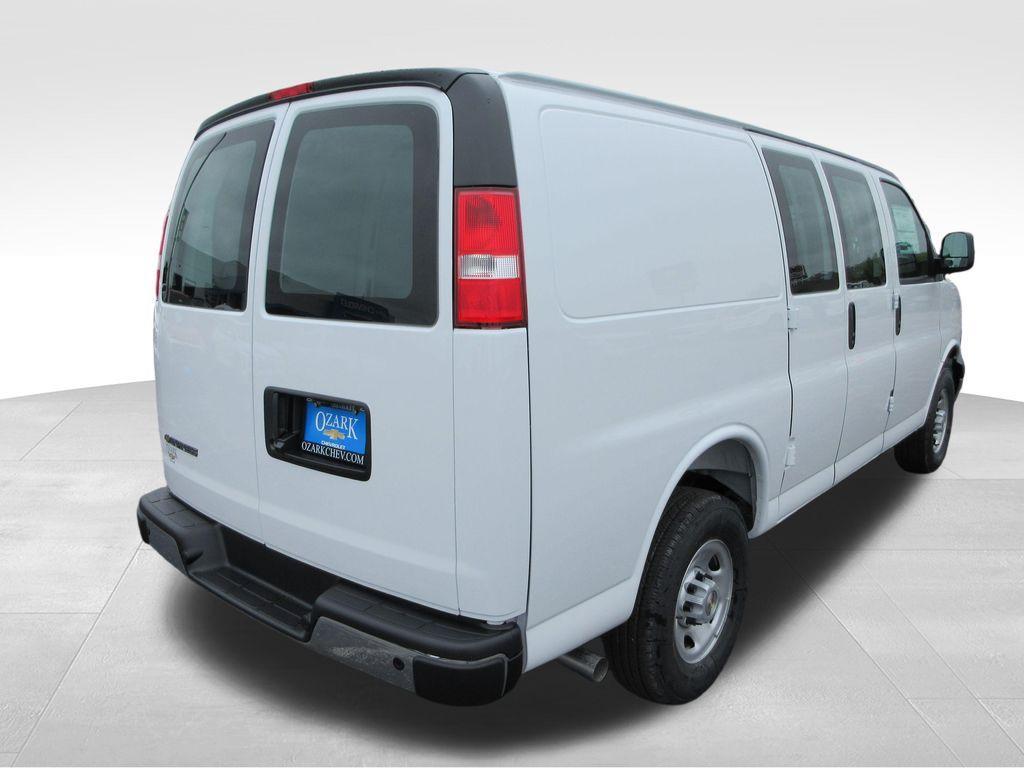 new 2026 Chevrolet Express 2500 car, priced at $44,246