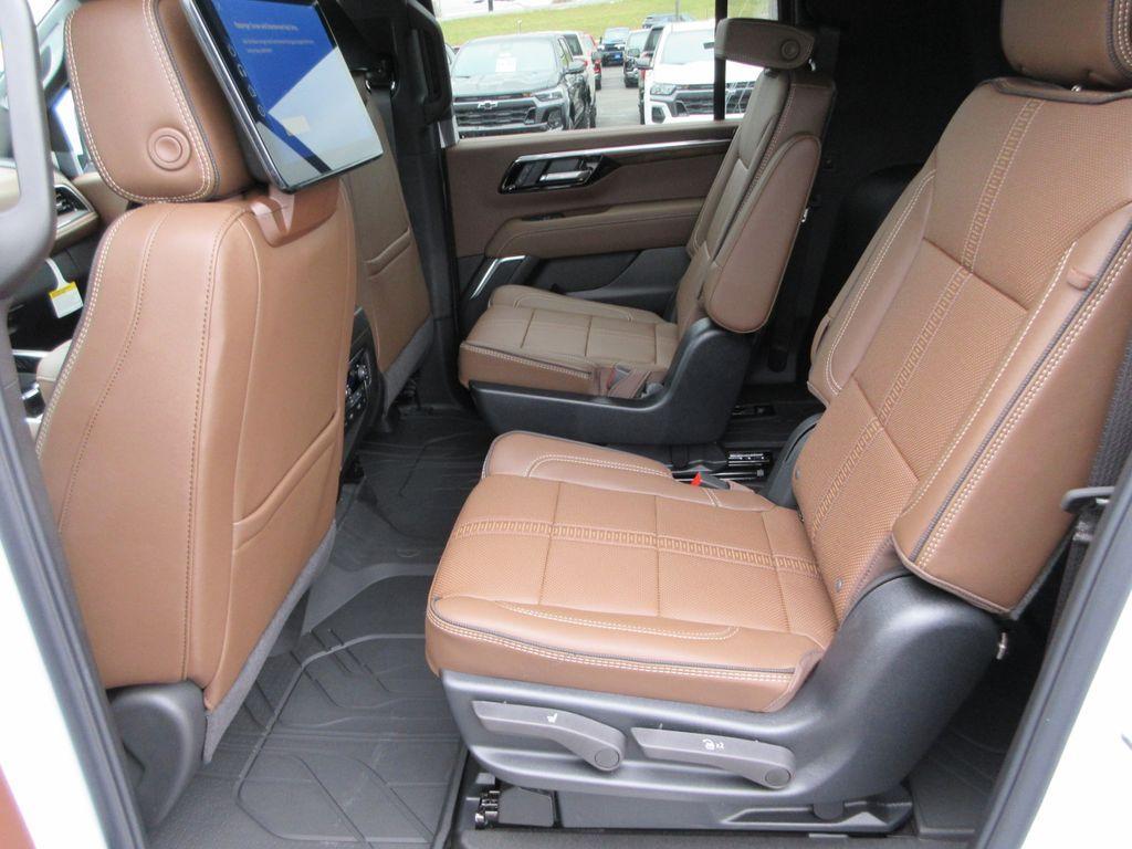 new 2026 Chevrolet Suburban car, priced at $96,509