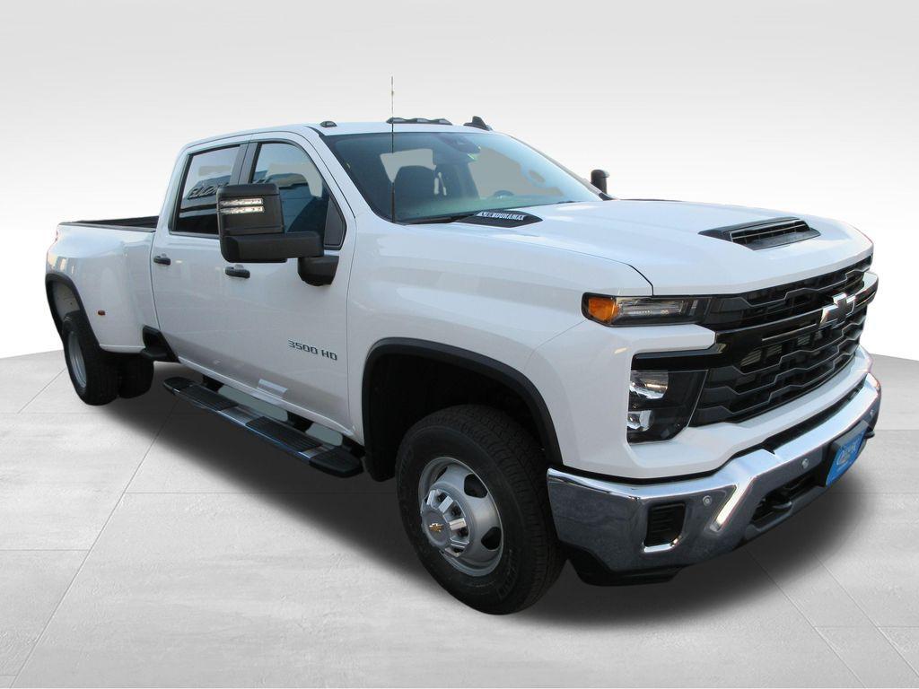 new 2026 Chevrolet Silverado 3500 car, priced at $68,095