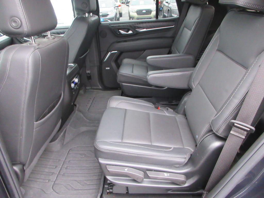 used 2024 GMC Yukon car, priced at $67,800