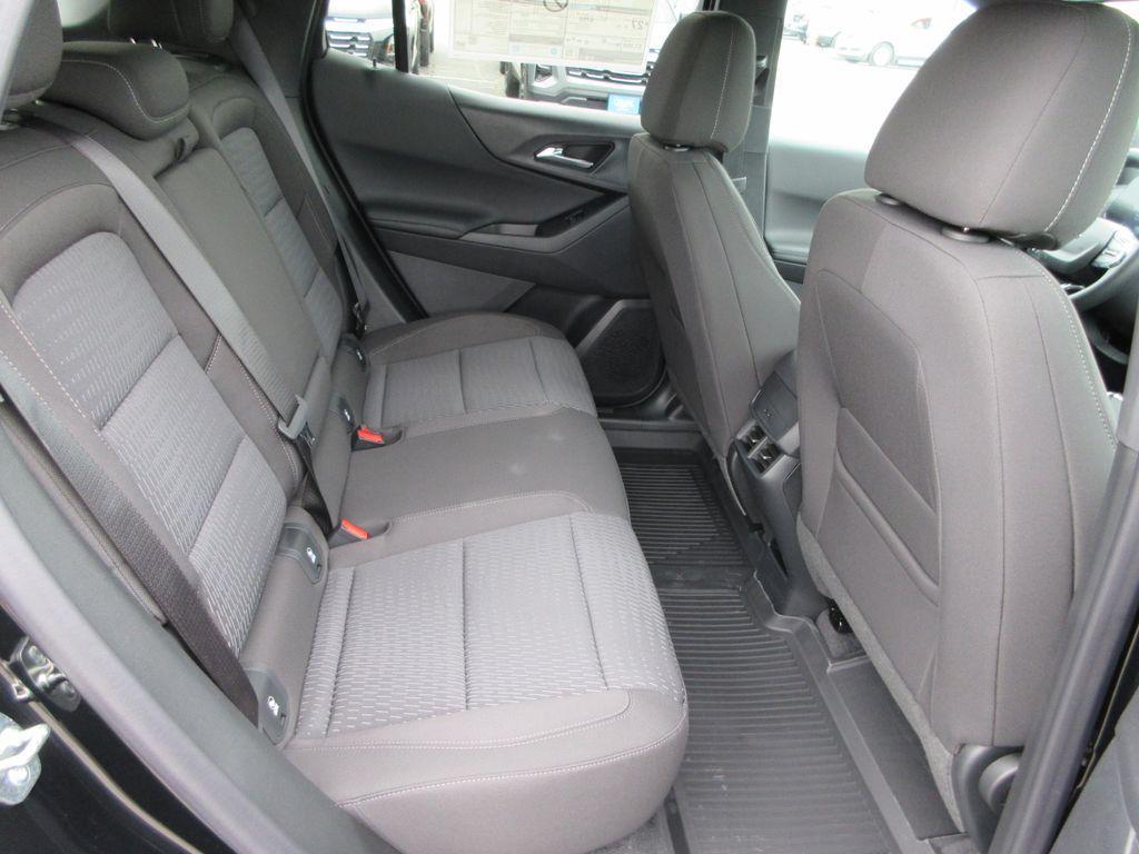 new 2026 Chevrolet Equinox car, priced at $29,308