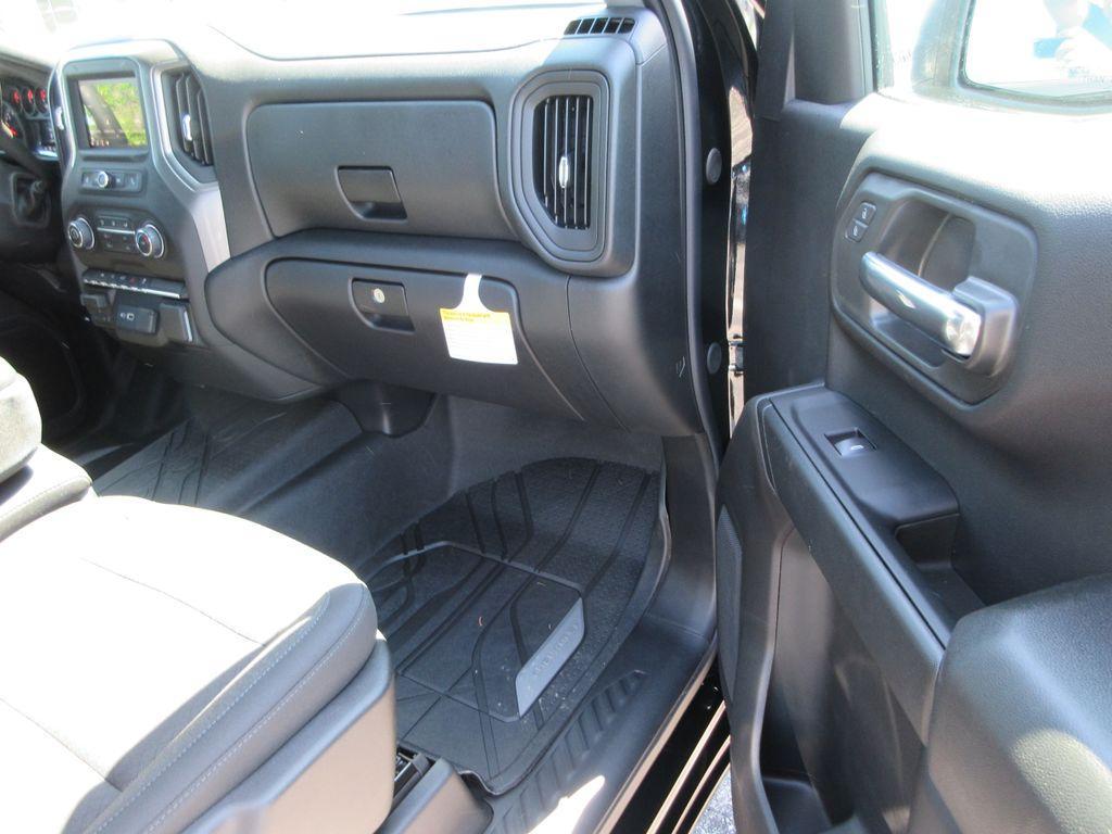 new 2026 Chevrolet Silverado 1500 car, priced at $43,760