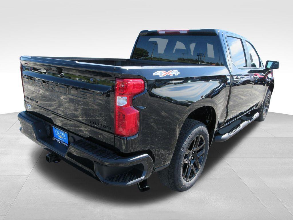 new 2026 Chevrolet Silverado 1500 car, priced at $43,760