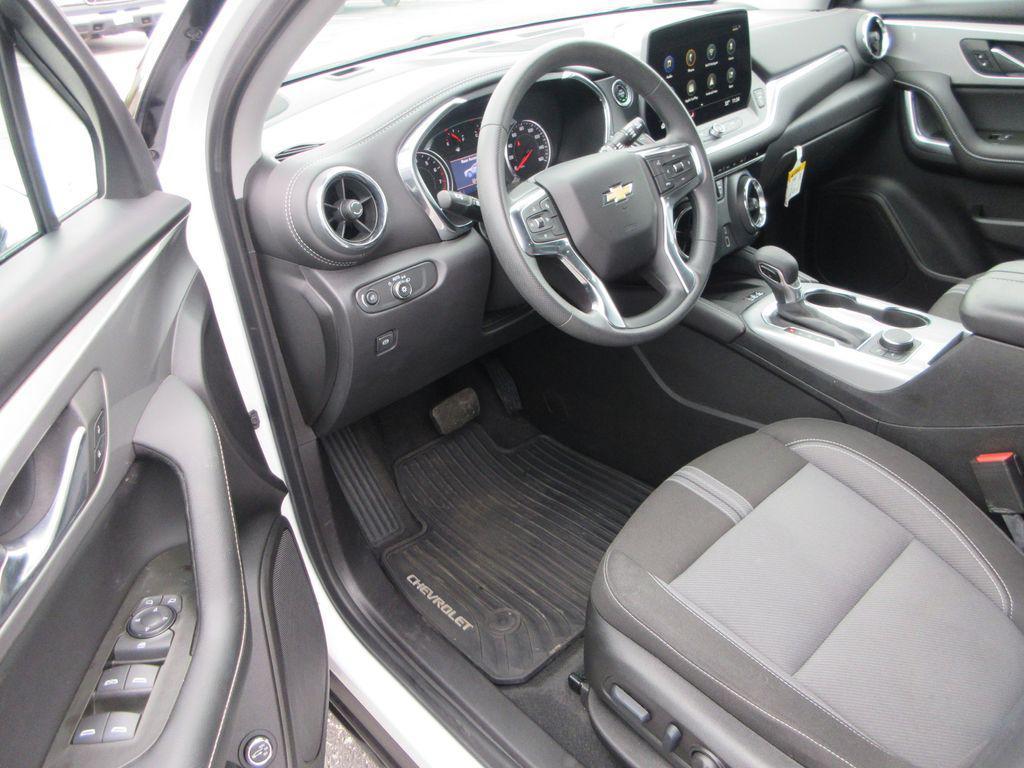 used 2024 Chevrolet Blazer car, priced at $25,950