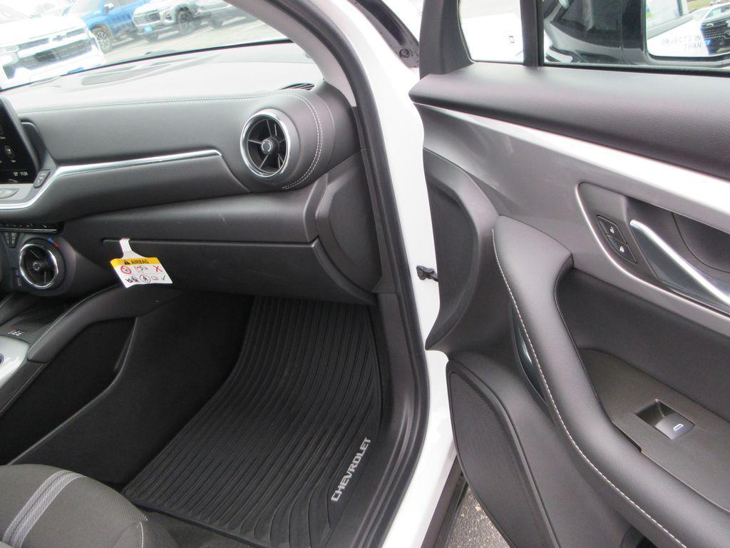 used 2024 Chevrolet Blazer car, priced at $25,950