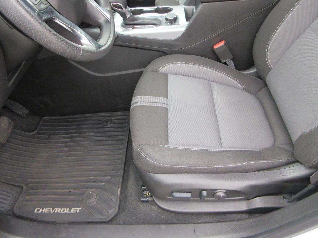 used 2024 Chevrolet Blazer car, priced at $25,950