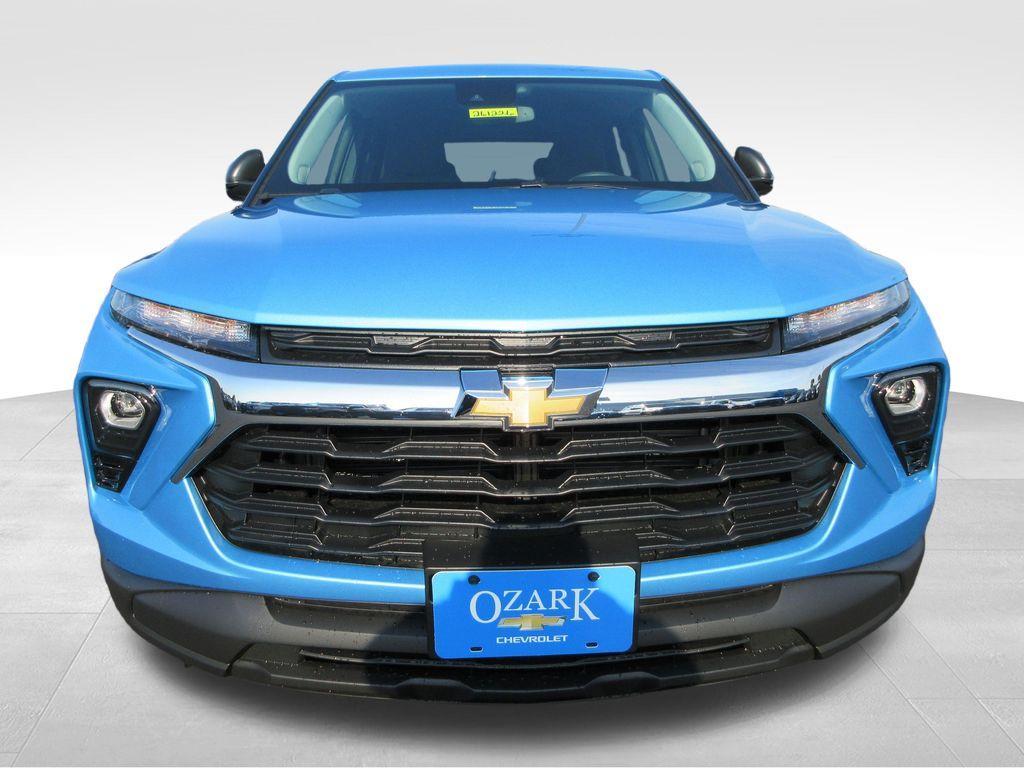 new 2026 Chevrolet TrailBlazer car, priced at $28,305