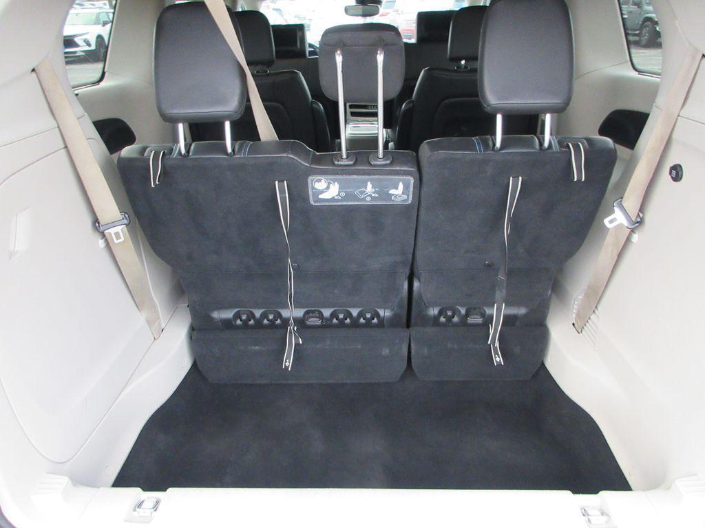 used 2021 Chrysler Pacifica car, priced at $16,920